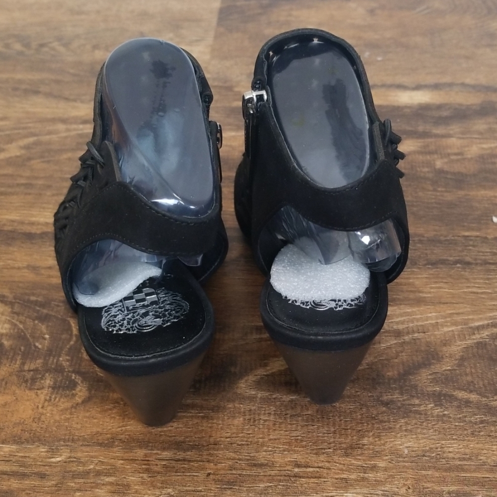 Vince Camuto Emberla Cage Sandals - Picture 4 of 4